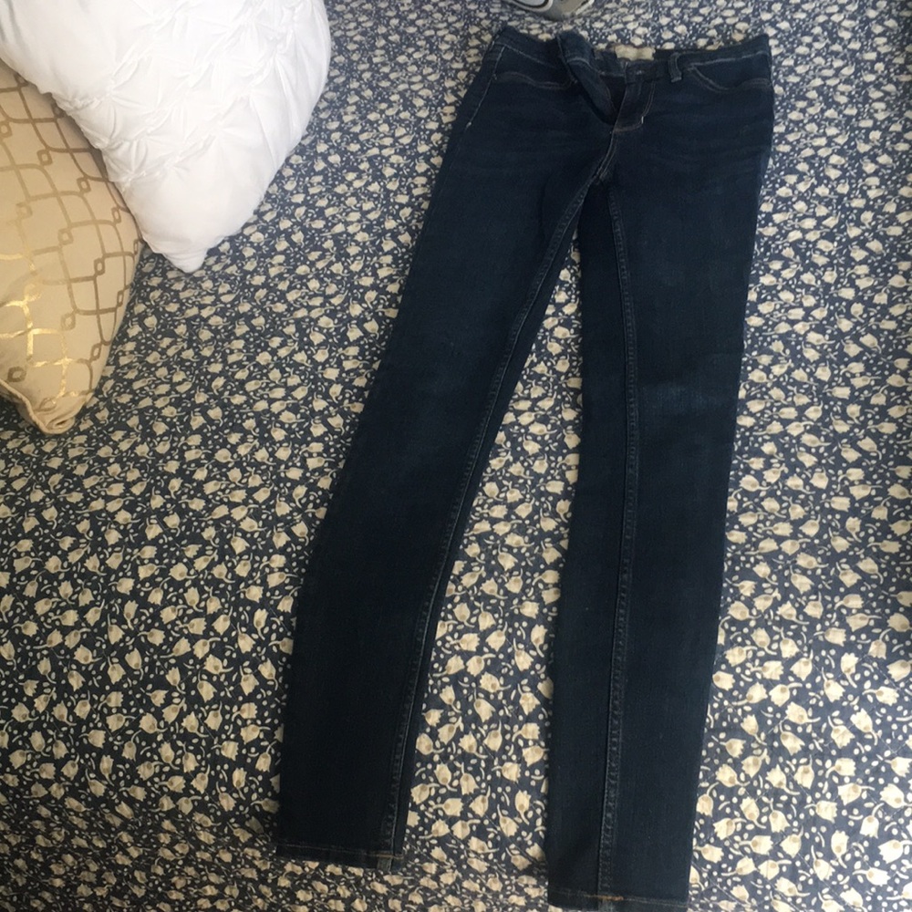 Free people skinny jeans 26r too small for me 😪